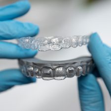 How Invisalign® Functions: A Step-by-Step Guide to the Clear Aligner Process